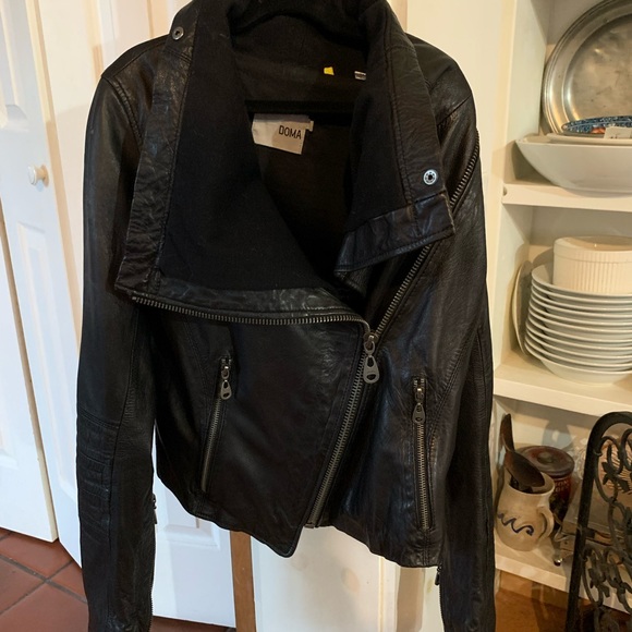 Leather jacket - Picture 4 of 4